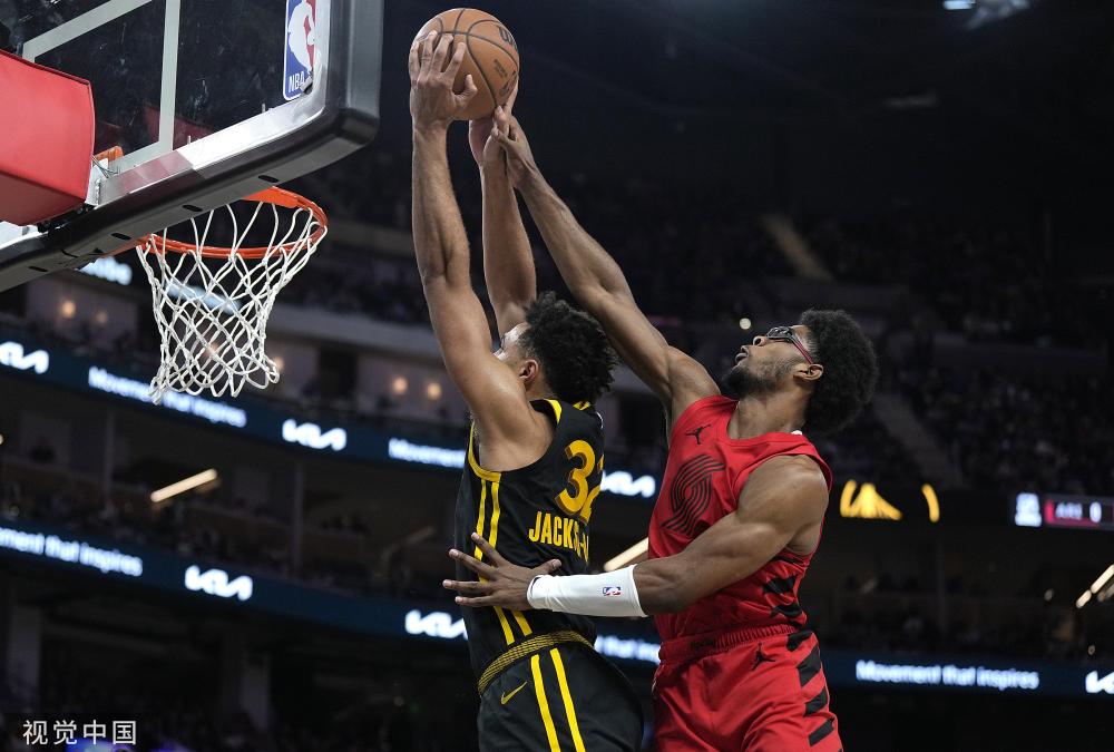 的表现愈发 的表现愈发