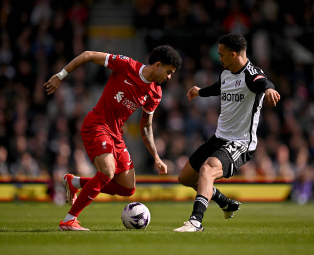 校篮球队伍 校篮球队伍