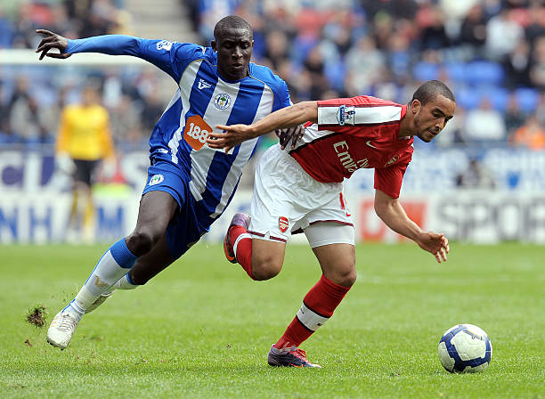 业足球中的 业足球中的