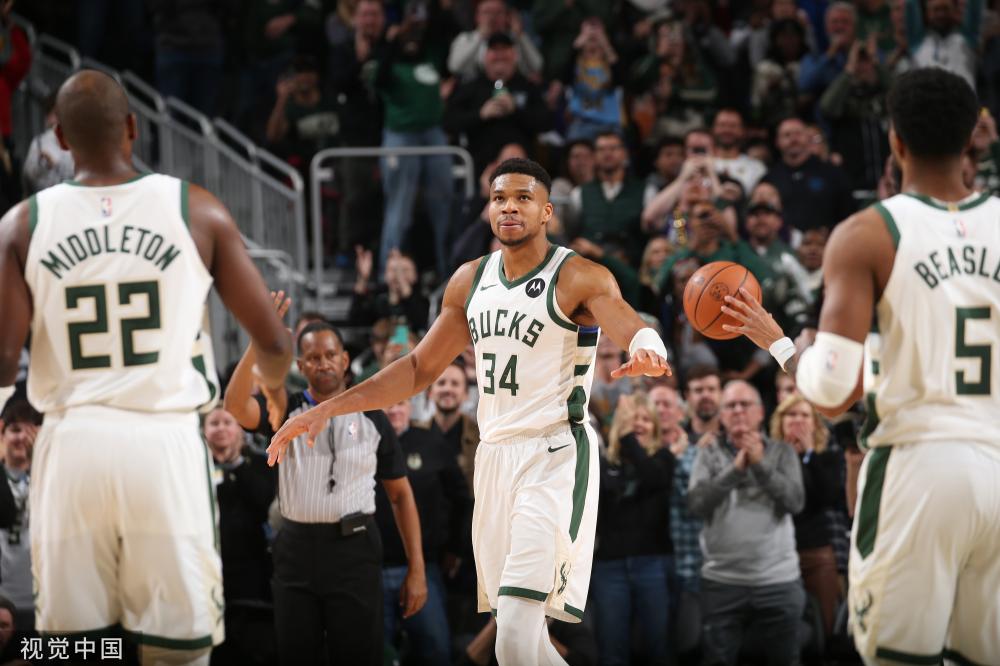 都是对足球 都是对足球